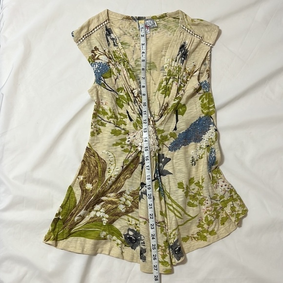 ANTHROPOLOGIE YOANA BARASCHI Mint Julep Floral Ruffle Top Size Medium Sleeveless - Picture 9 of 10